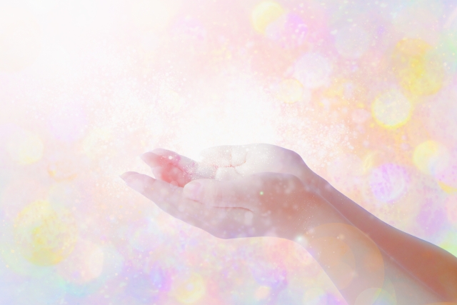 �q�[�����O�Ƃ͉����H